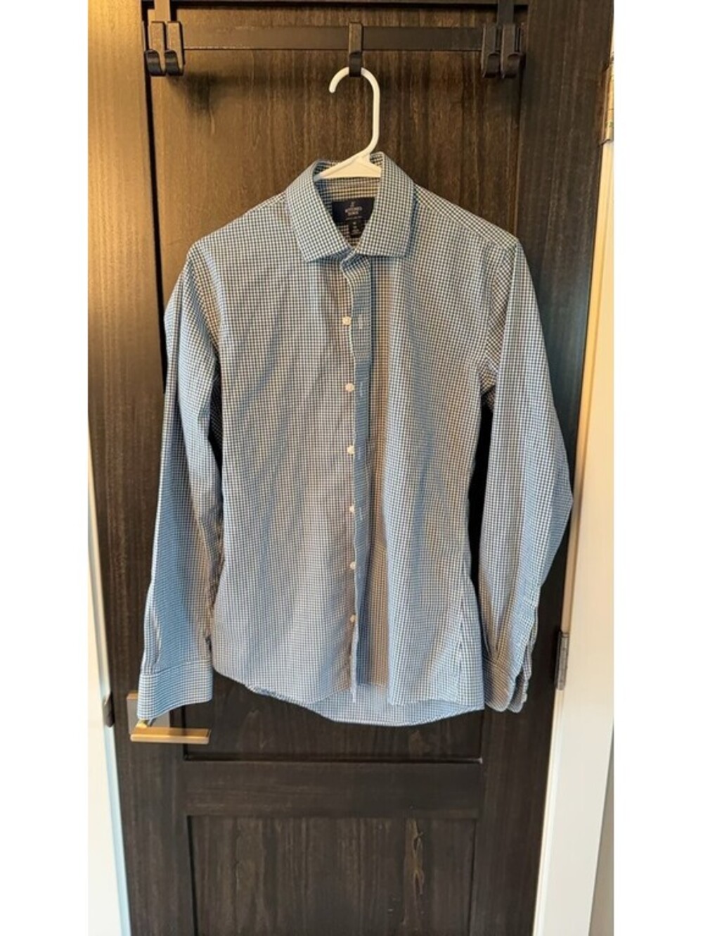 Buttoned Down Men's Gingham Dress Shirt 0106